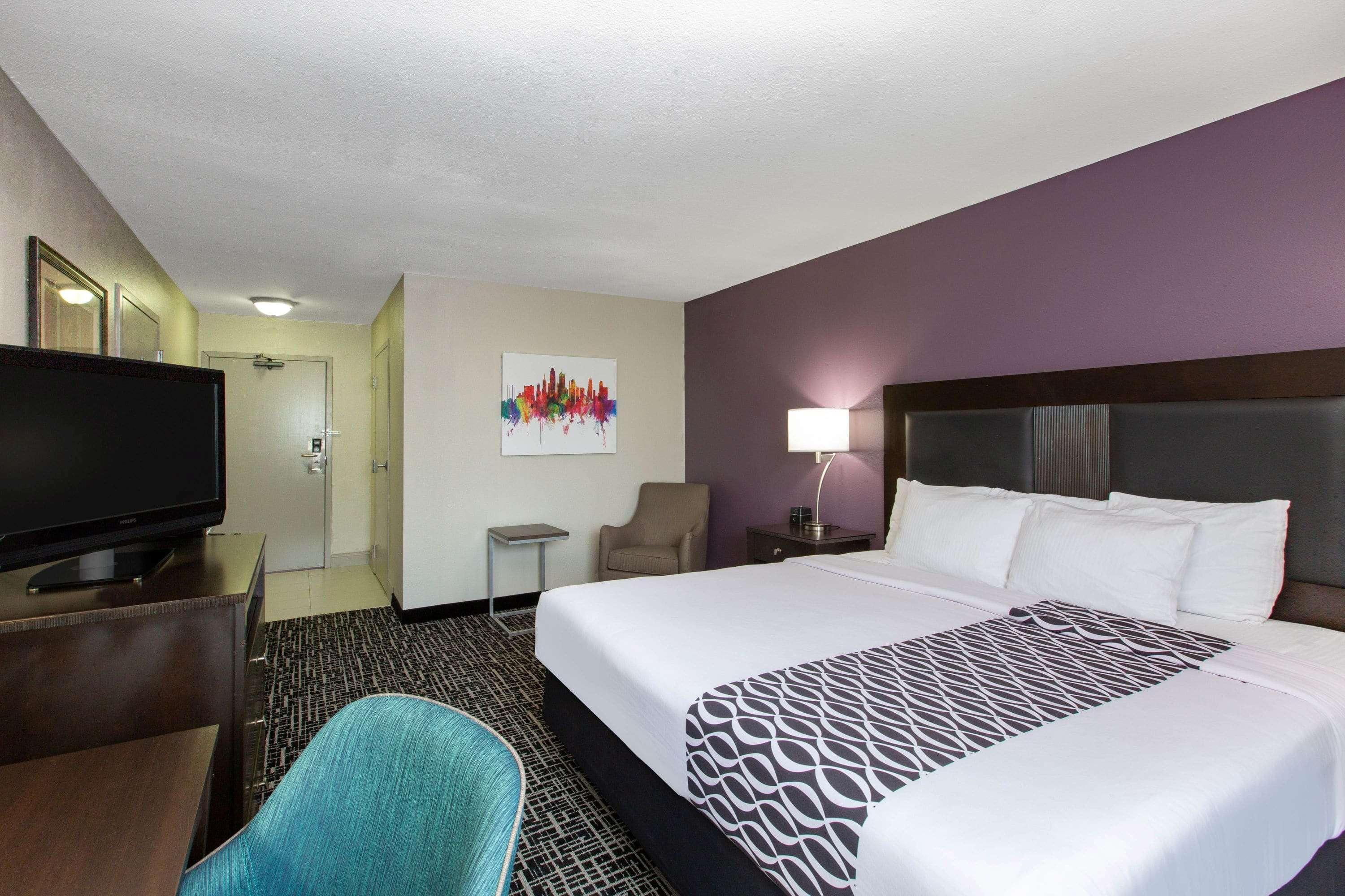 Hotel La Quinta By Wyndham Blue Springs Esterno foto
