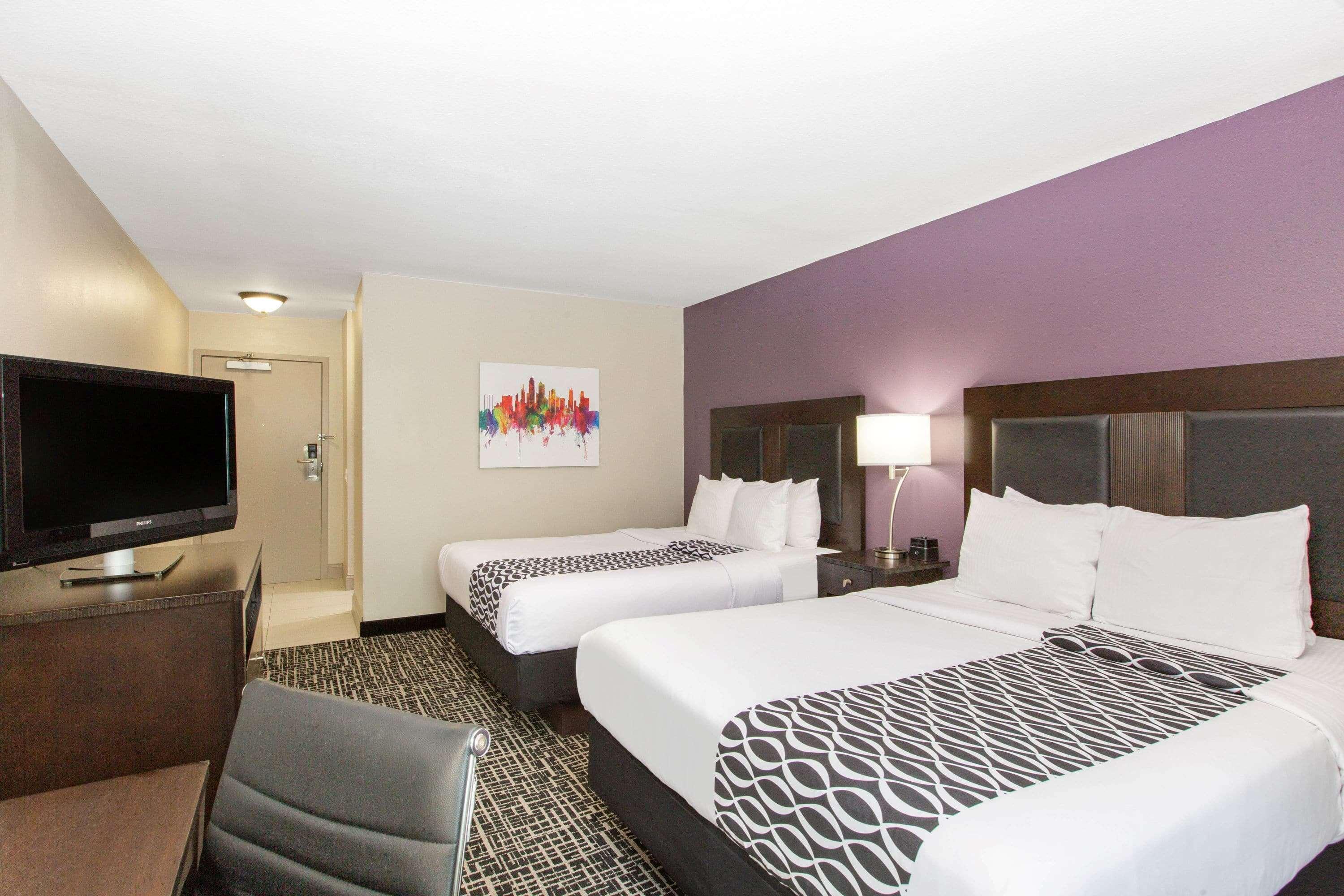 Hotel La Quinta By Wyndham Blue Springs Esterno foto